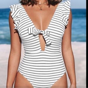 Cupshe Black and White Striped One Piece Ruffled Swimsuit Med NWT